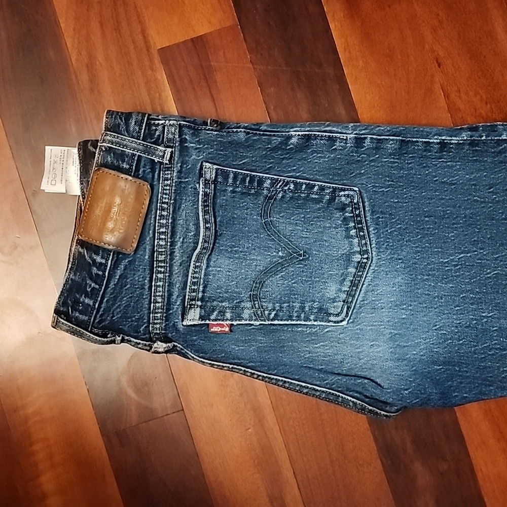 Levi's Wedgie jeans medium wash straight leg 26